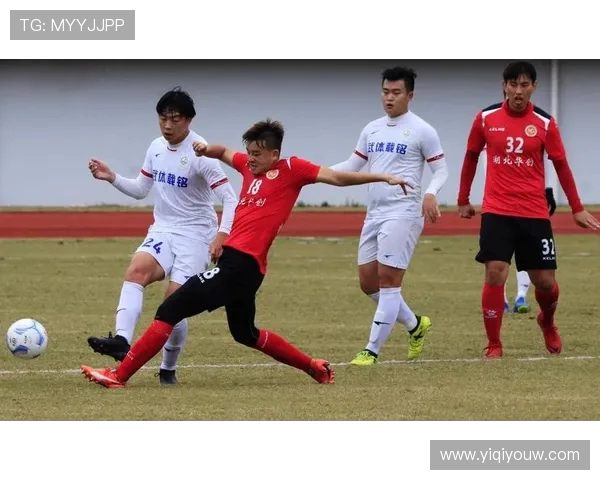 上海足球队的崛起与发展探索:团结拼搏铸就辉煌未来