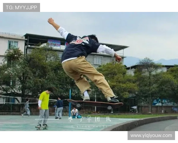 南京滑板队荣登全国滑板团队协作排行榜第三名展现团队精神与实力